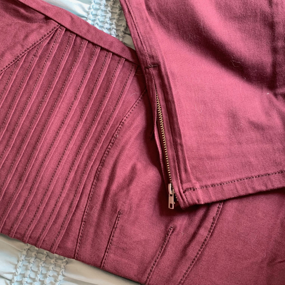 NWT Grace & Lace Wine Moto Jeggings